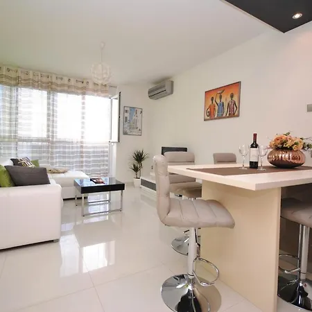 Antea Apartment Split